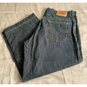 Levis jeans 12 misses Mid Rise Crop Capri